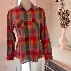 Woolrich Women’s Plaid Button Down Shirt Size Medium
